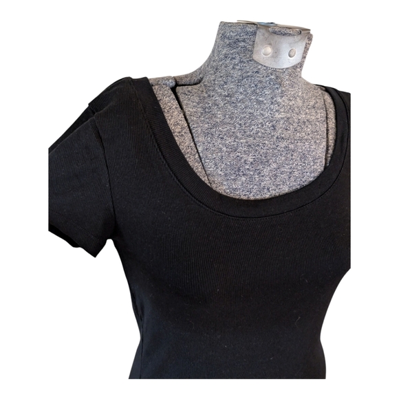 NWT A New Day Black Ribbed Scoop Neck T-Shirt Size S - Picture 4 of 8